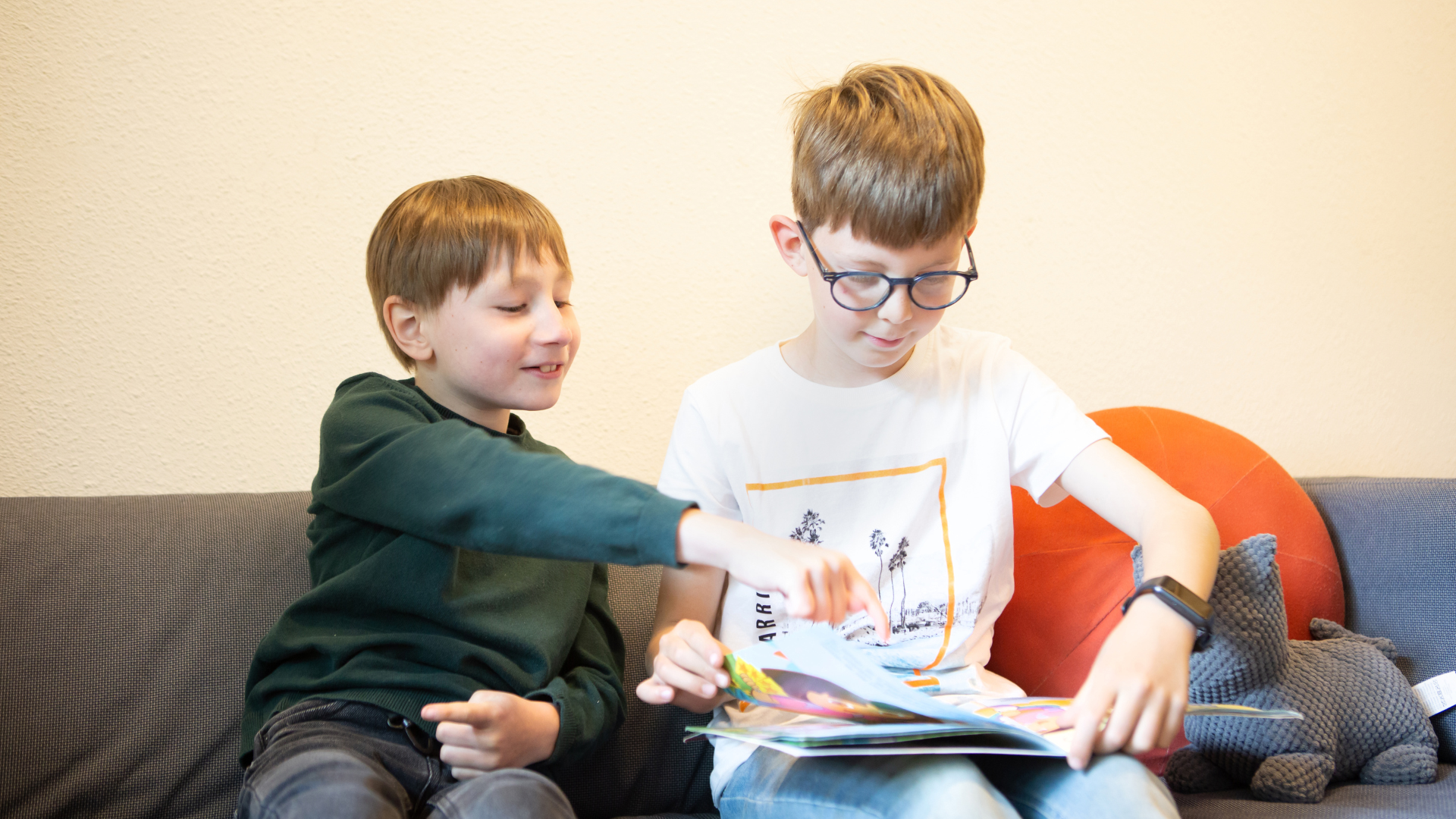 Tobias Stichting de Asstronaut voorlezen in de klas